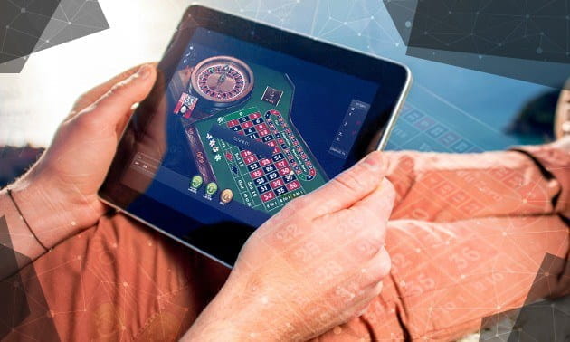 Mobile poker tournaments