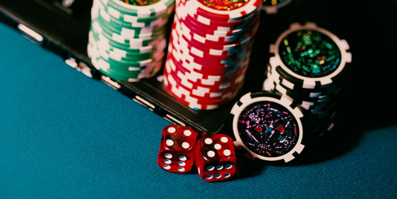High Roller Table with Chips, Cards and DIces