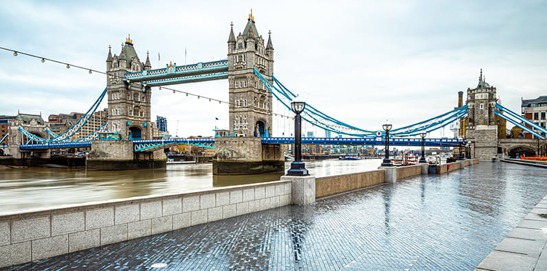 London Marathon Tower Bridge Run