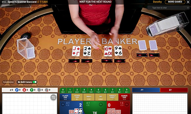Baccarat online gameplay showing Player and Banker cards