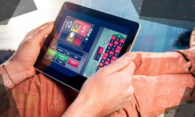 Monopoly Roulette Hot Properties by Scientific Games