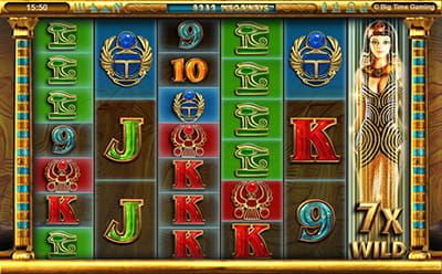 Queen of Riches Slot Mobile