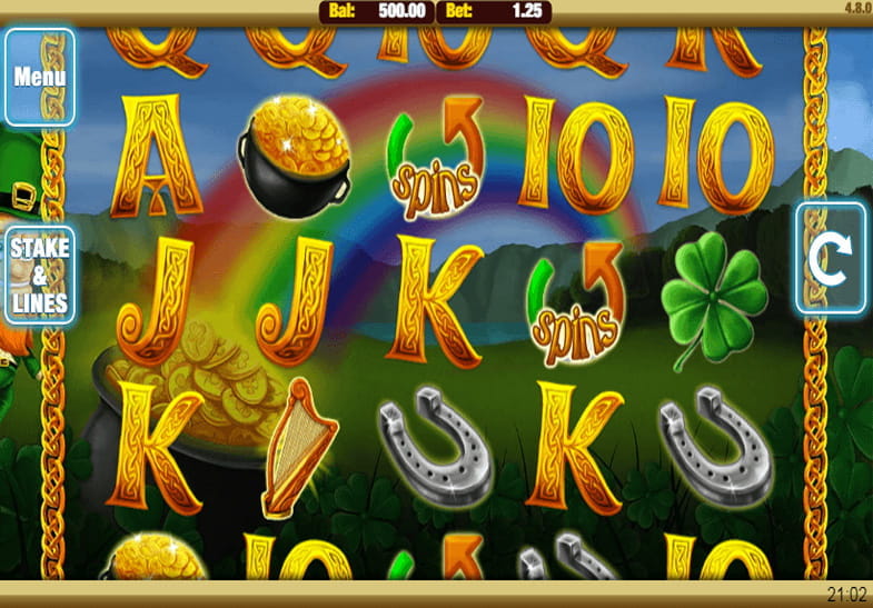 The gameplay of Shamrock N Roll Slot 