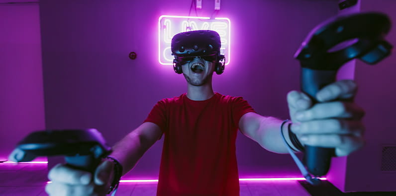 eSports Virtual Reality Player