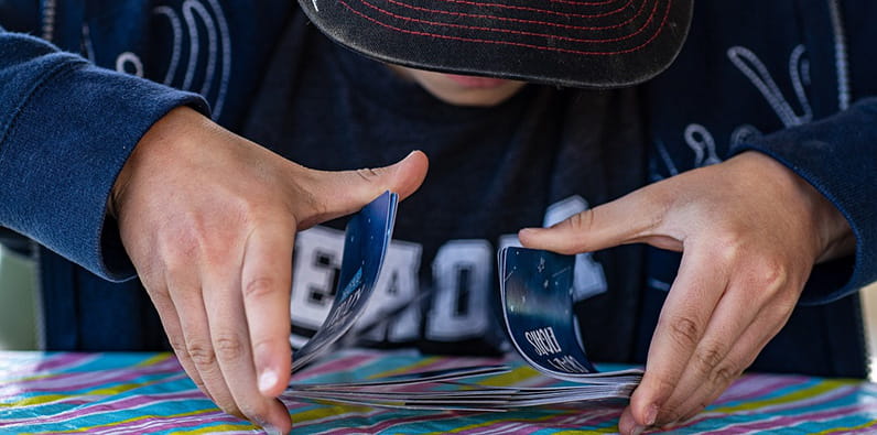 Blackjack Shoe vs Blackjack Machine ᗎ Differences and Advantages