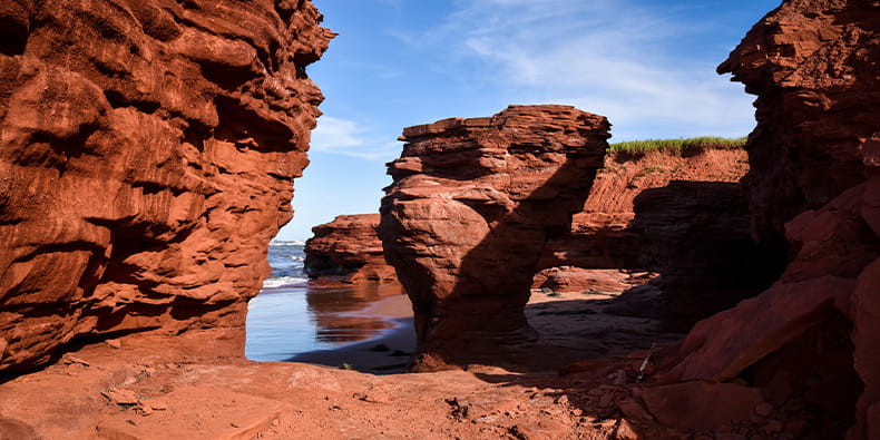 Cavendish Klippen und Strand in der Nähe von Red Shored Summerside