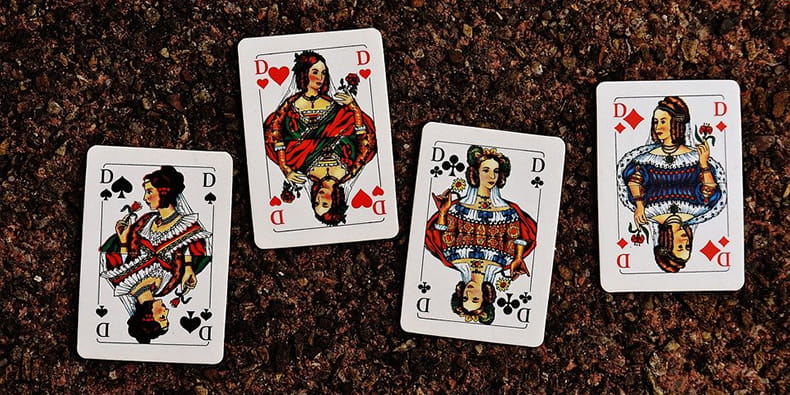 Spielkarten Vier Königinnen