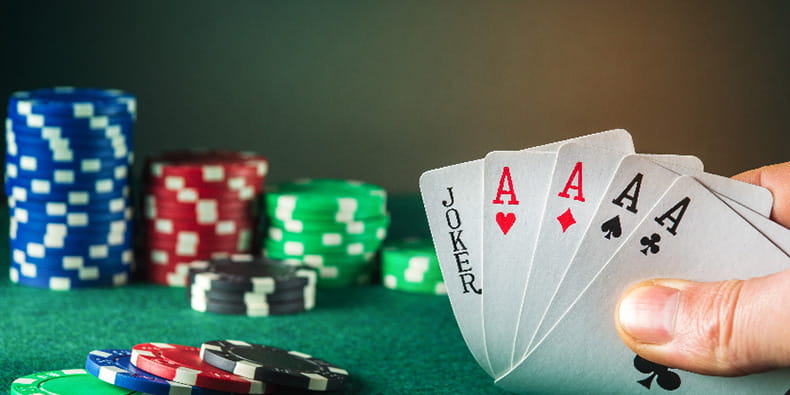 Bermain Permainan Poker