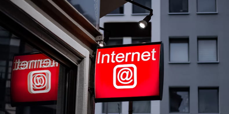 Internet Café Sign
