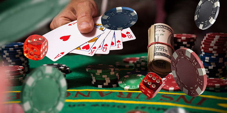 Permainan Poker di Bangalore India