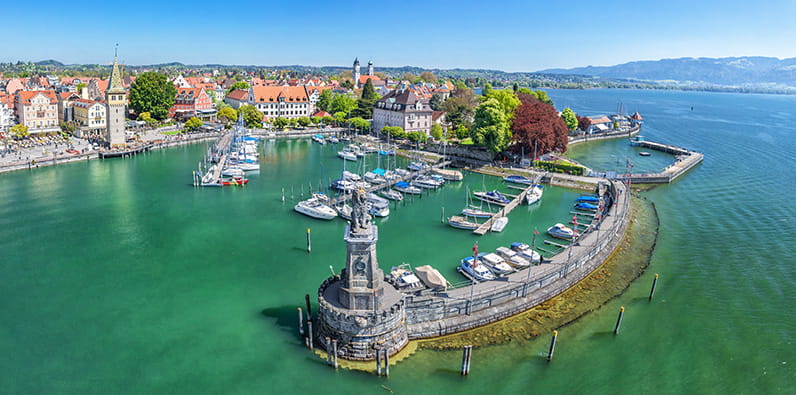  A Beautiful view of the Konstanz Harbor