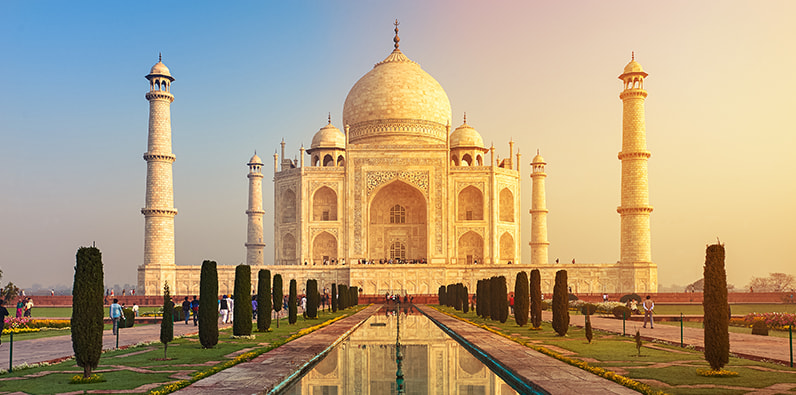 Landscape of the Taj Mahal Building in India